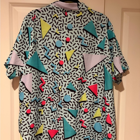 Colorful Geometric Pattern Shirt - Picture 3 of 3